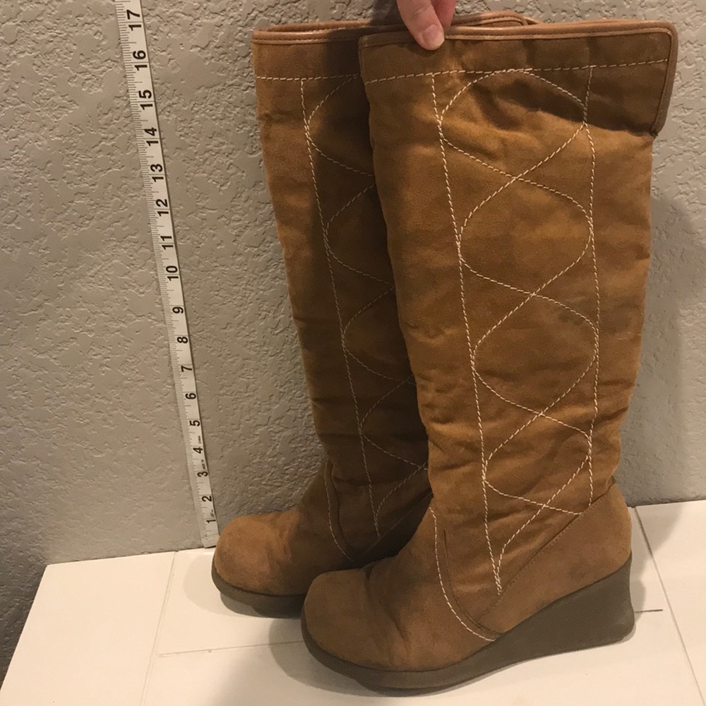 Mossimo tall heeled boots